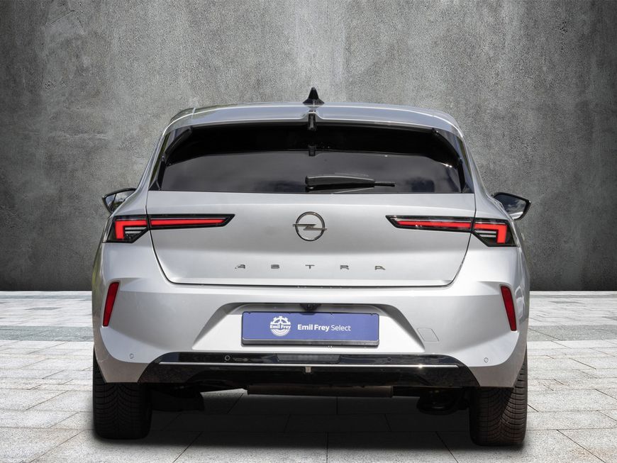 Opel Astra 2023