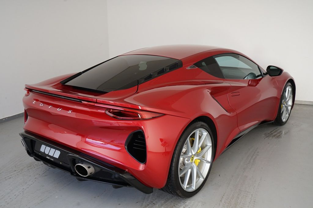 Lotus Emira 2023
