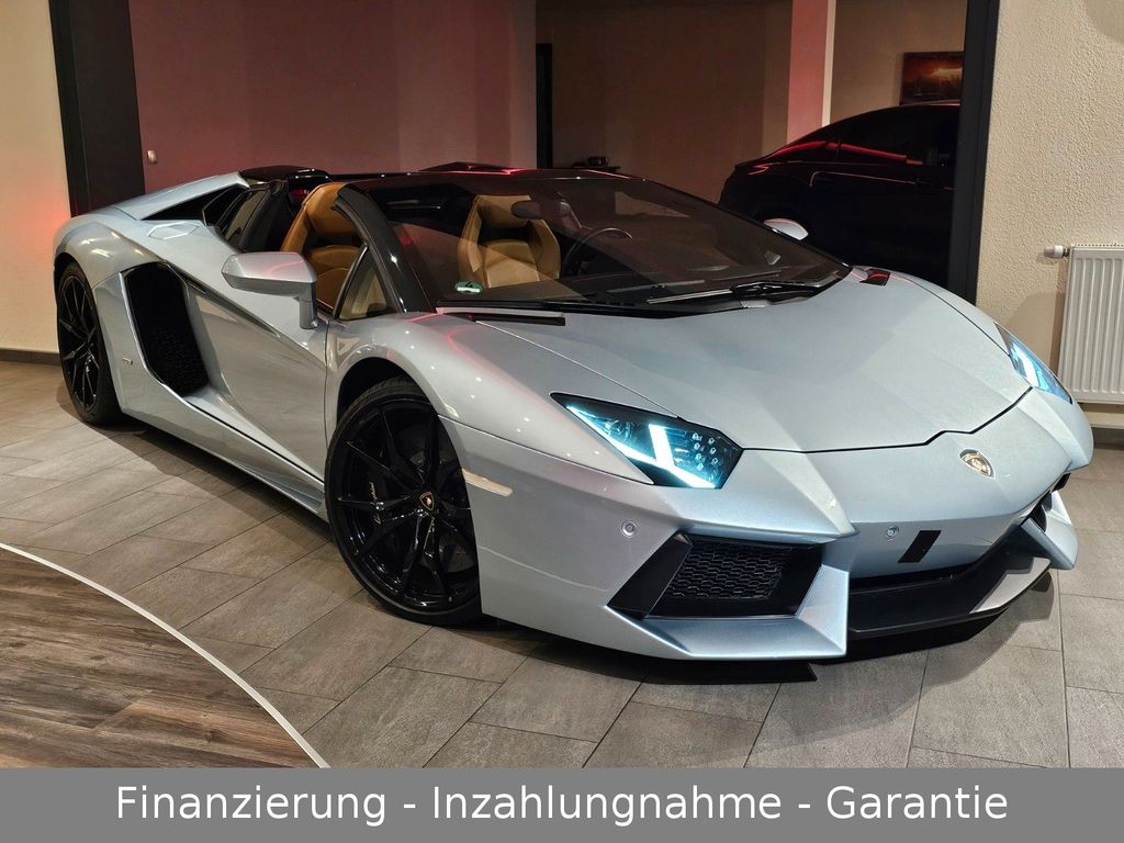 Lamborghini Aventador 2014