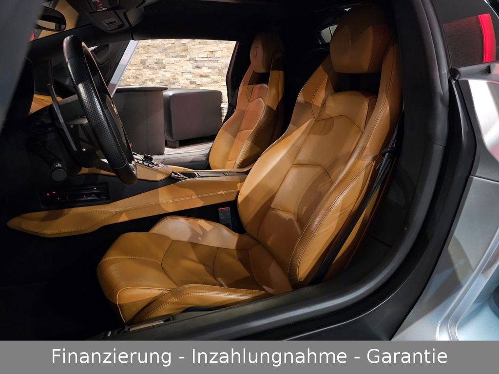 Lamborghini Aventador 2014