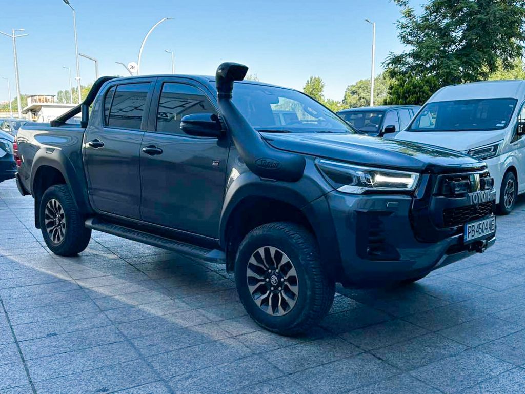 Toyota Hilux 2024