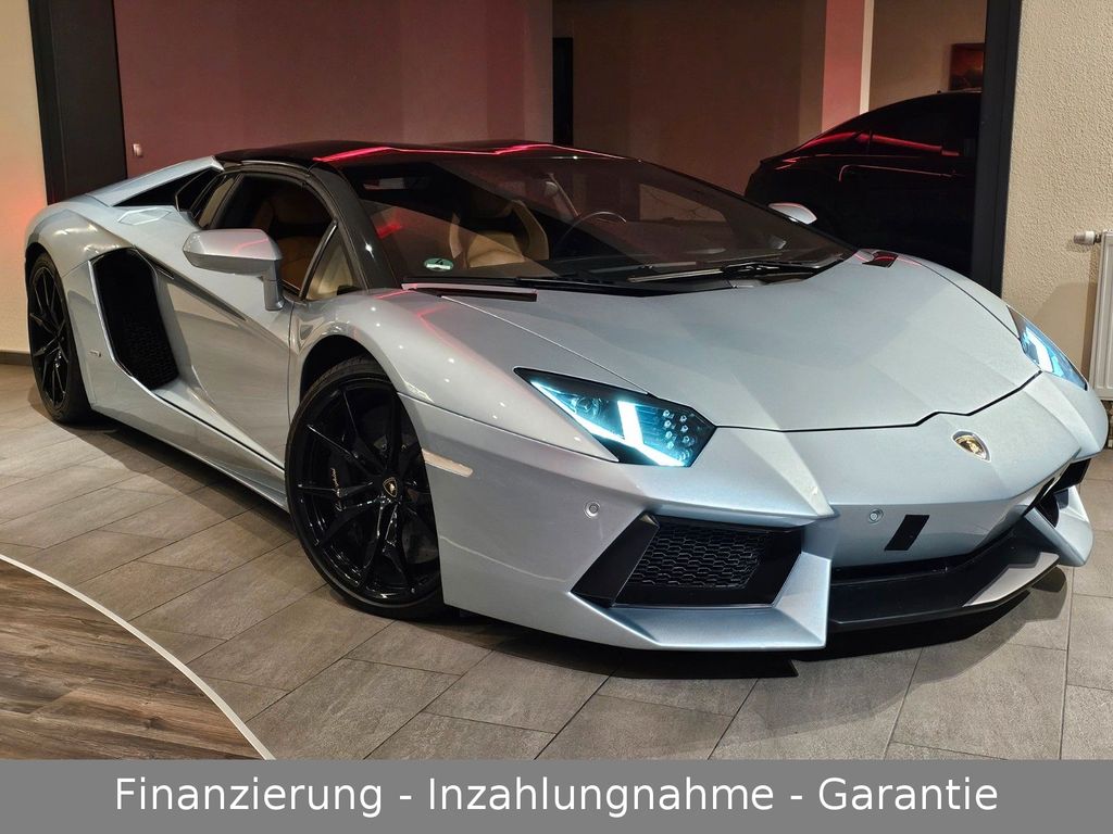 Lamborghini Aventador 2014