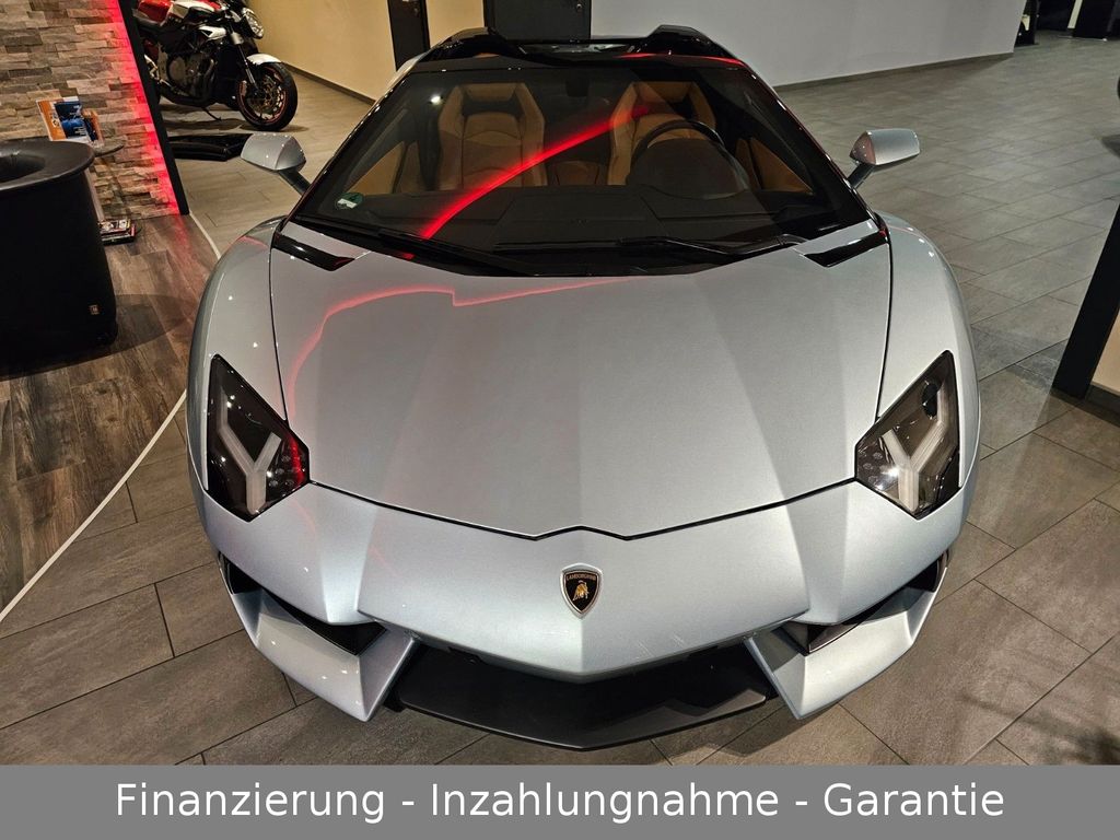 Lamborghini Aventador 2014
