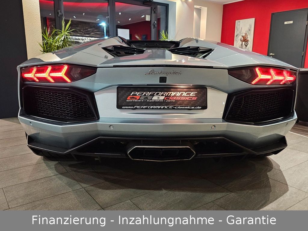 Lamborghini Aventador 2014