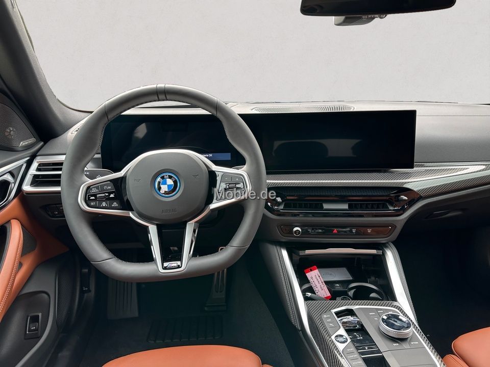 BMW i4 2025