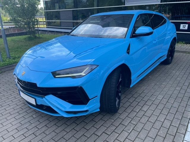 Lamborghini Urus 2024