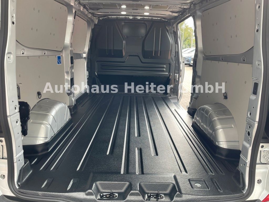 Ford Transit Custom 2025