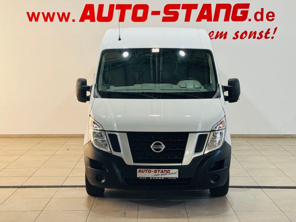 Nissan NV400 2017