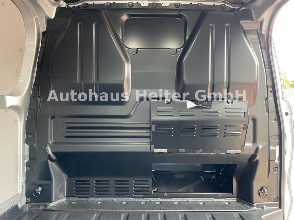 Ford Transit Custom 2025