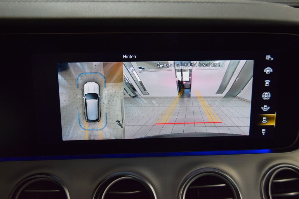 Mercedes-Benz E 300 2022