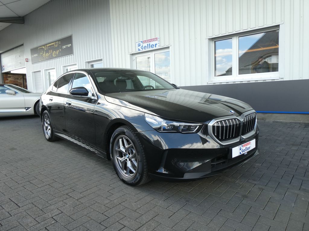 BMW 520 2024