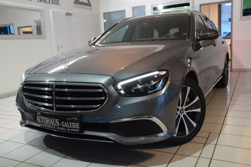 Mercedes-Benz E 300 2022