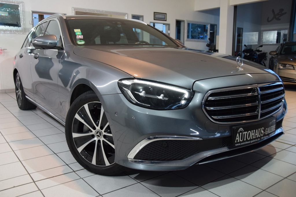 Mercedes-Benz E 300 2022