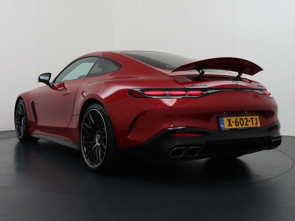 Mercedes-Benz AMG GT 2024