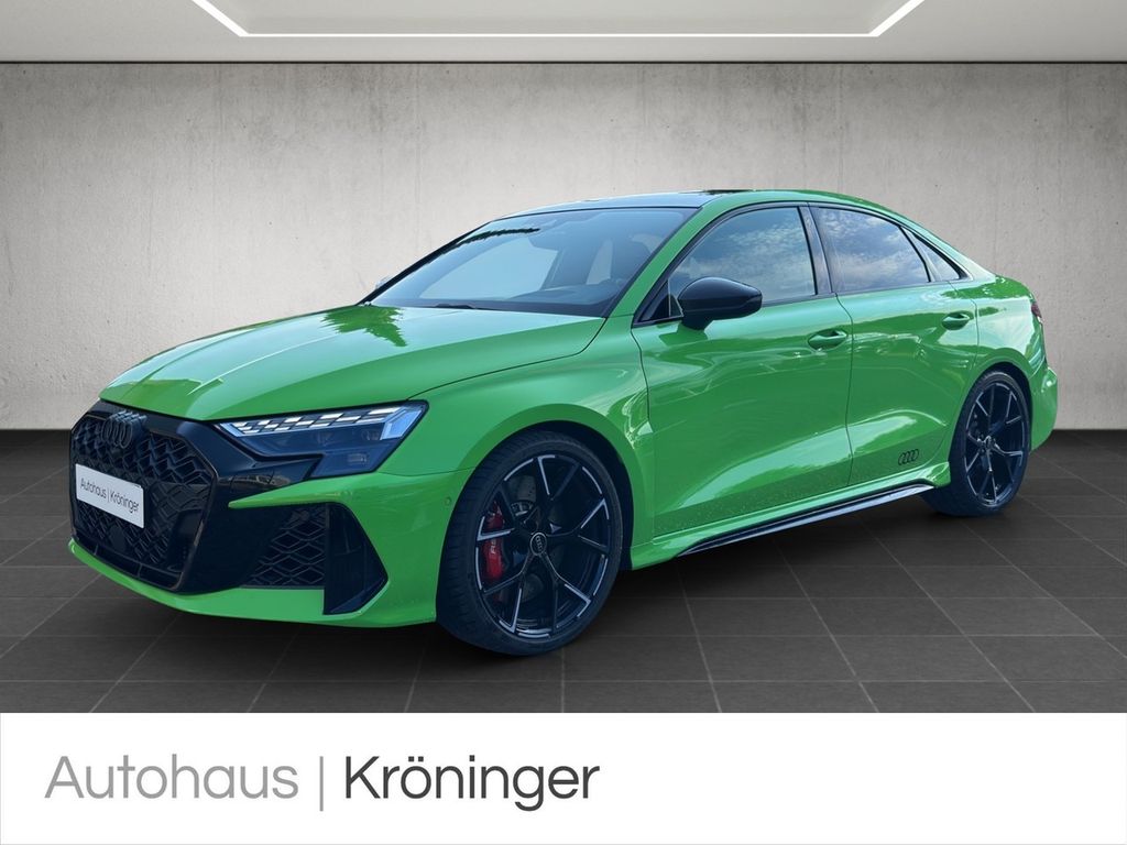 Audi RS3 2024