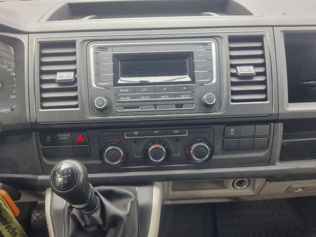 Volkswagen T6 Transporter 2019