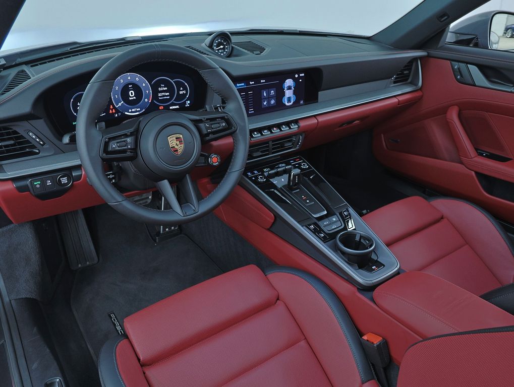 Porsche 992 2025