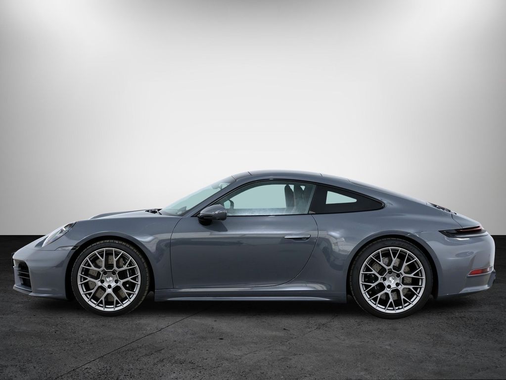 Porsche 992 2025
