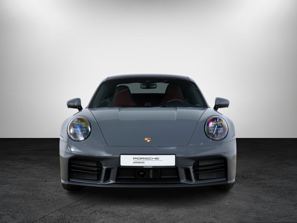 Porsche 992 2025