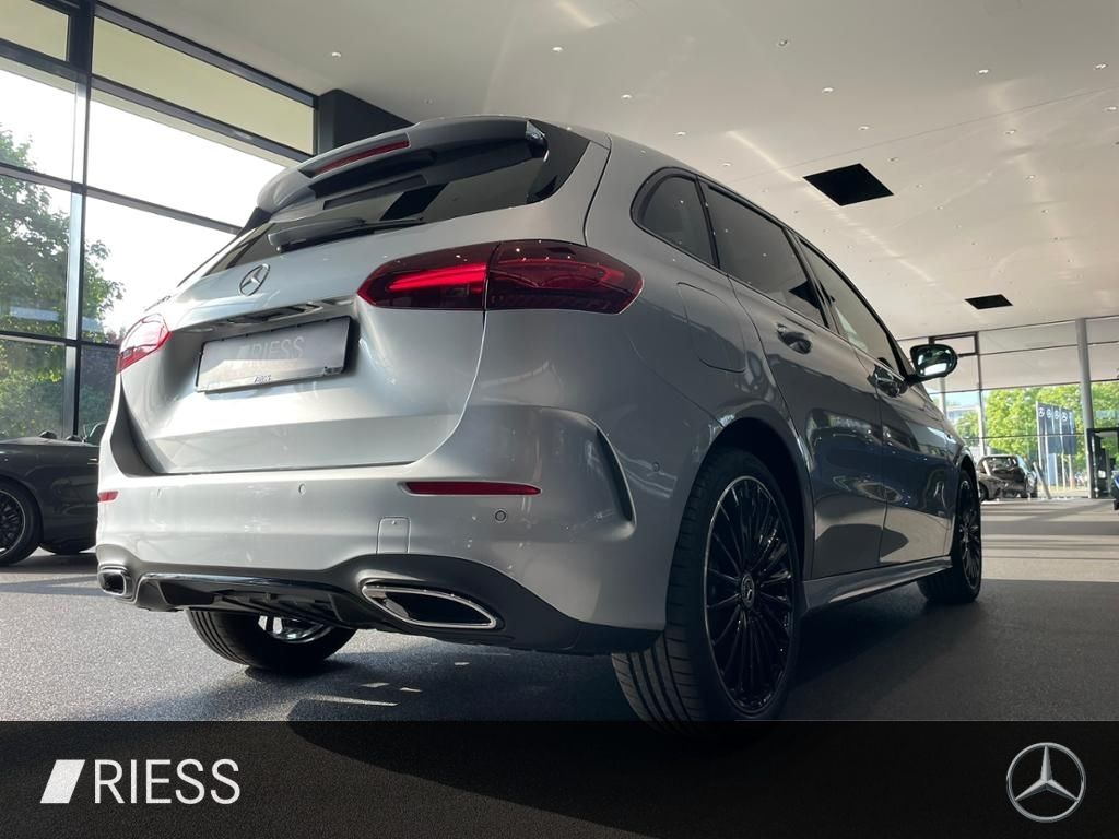 Mercedes-Benz B 250 2025