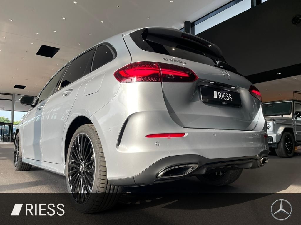 Mercedes-Benz B 250 2025