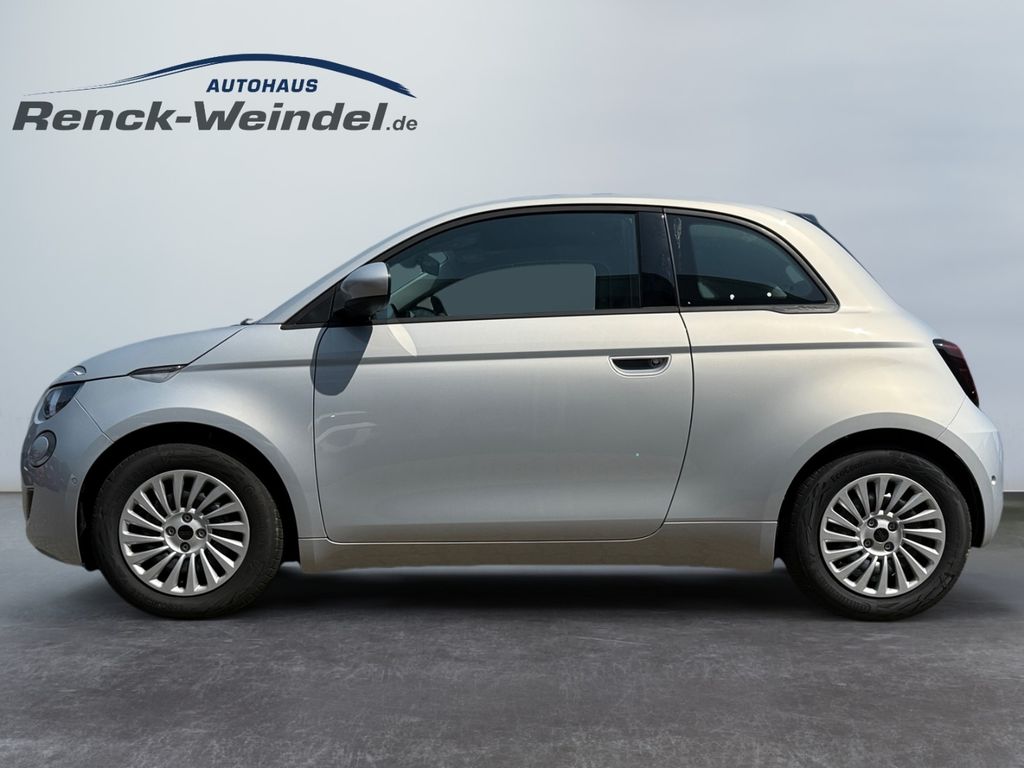 Fiat 500e 2025
