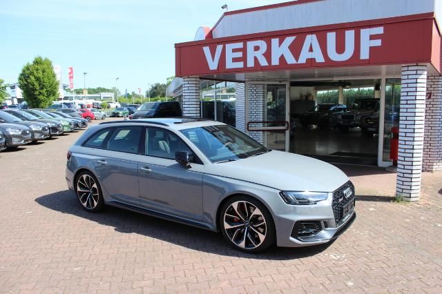 Audi RS4 2018