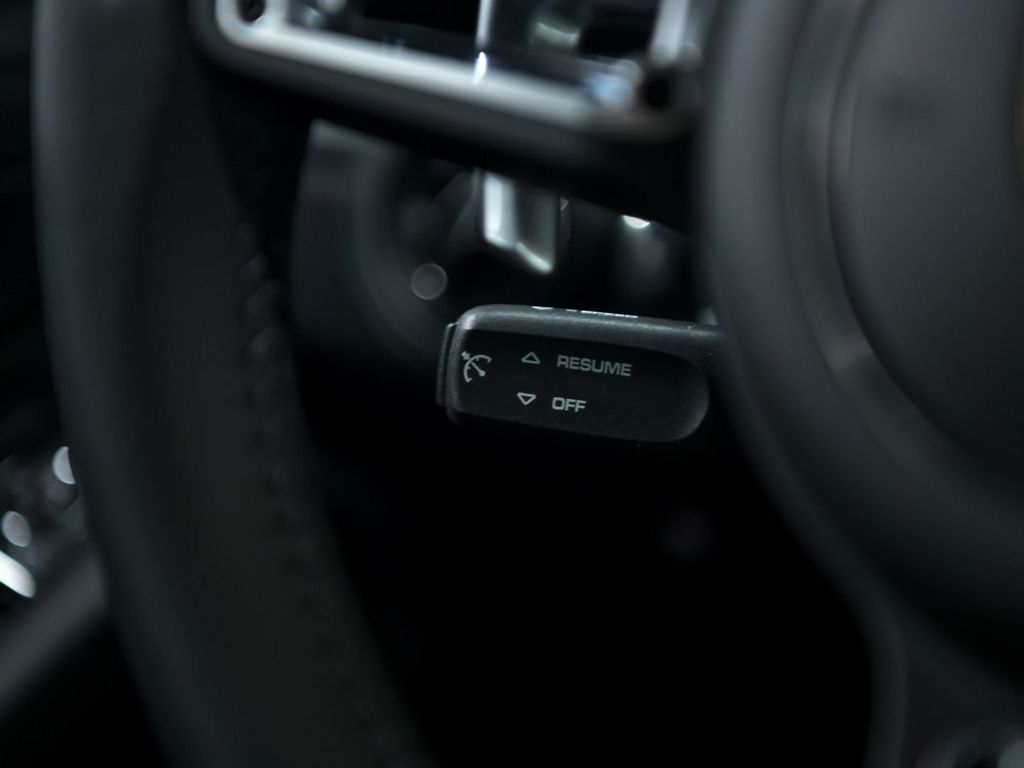 Porsche Boxster 2023