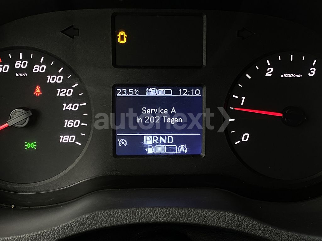 Mercedes-Benz Sprinter 2021