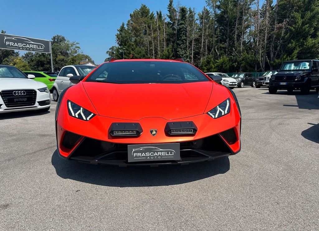 Lamborghini Huracán 2025