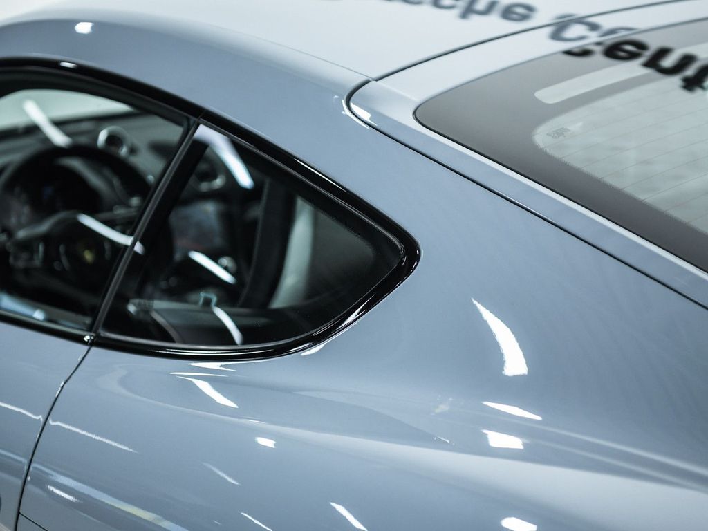 Porsche Boxster 2025