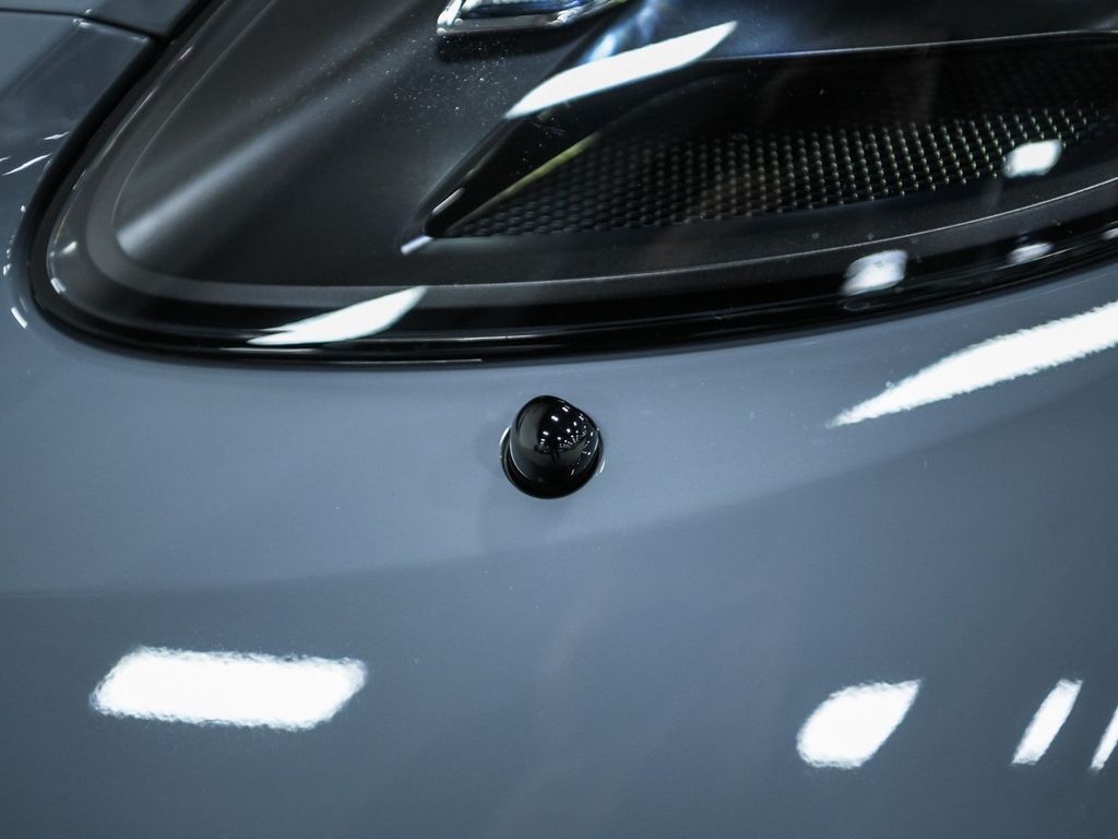 Porsche Boxster 2025