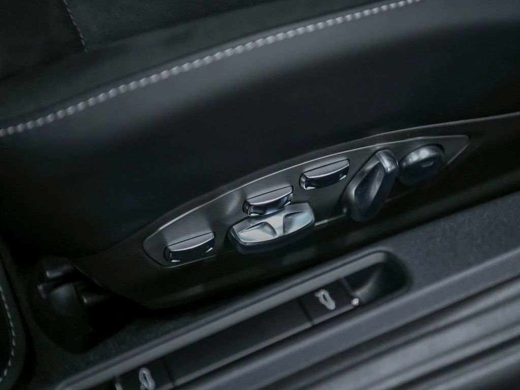 Porsche Boxster 2025