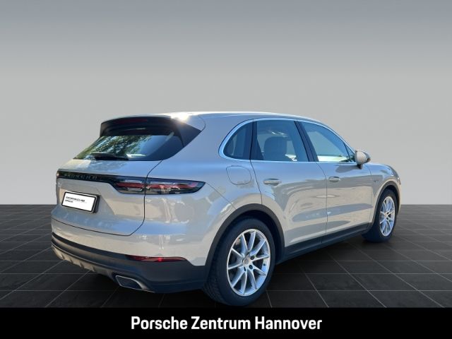 Porsche Cayenne 2021