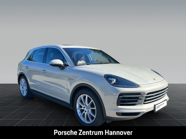 Porsche Cayenne 2021