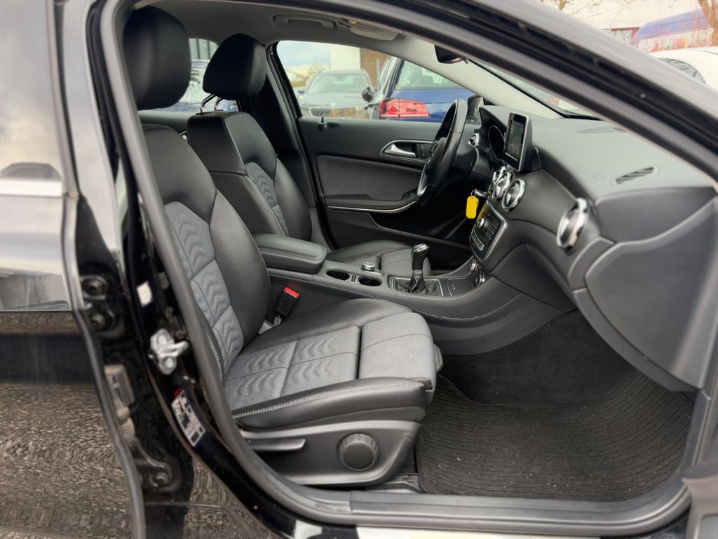 Mercedes-Benz GLA 180 2019