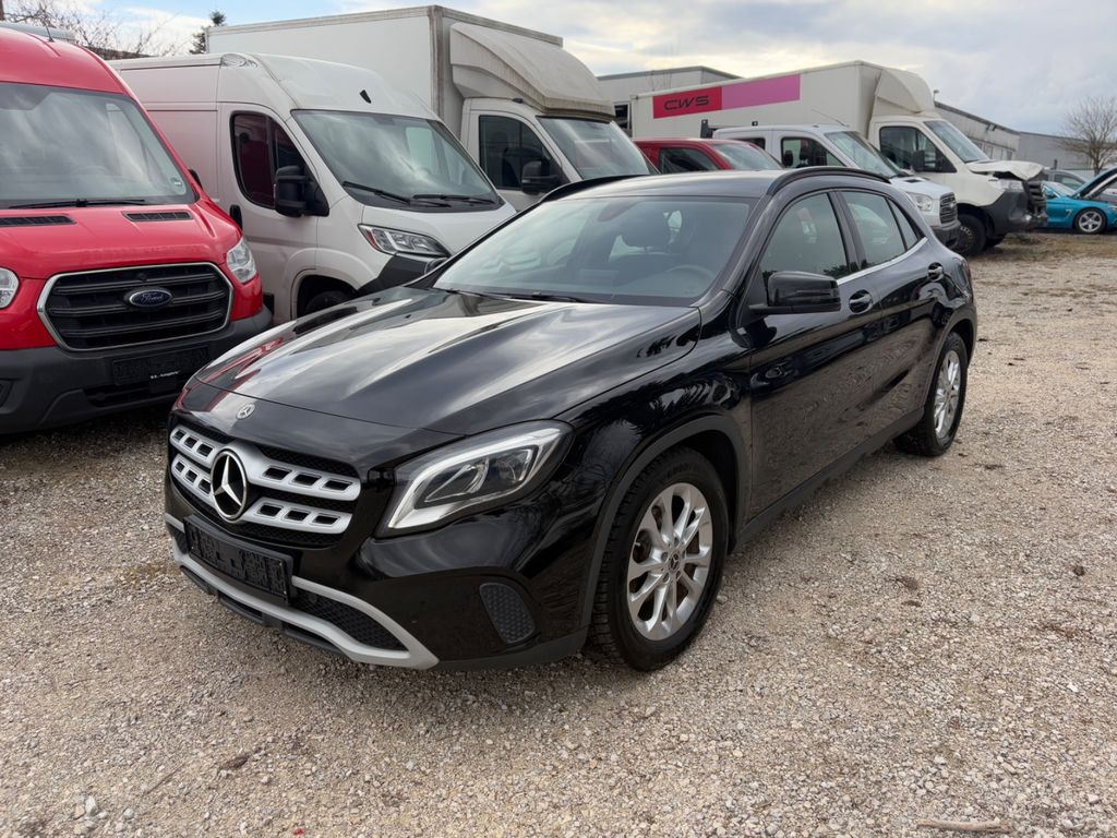 Mercedes-Benz GLA 180 2019