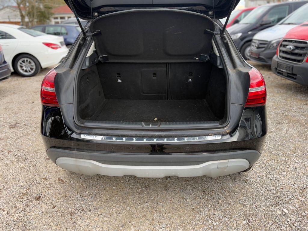 Mercedes-Benz GLA 180 2019