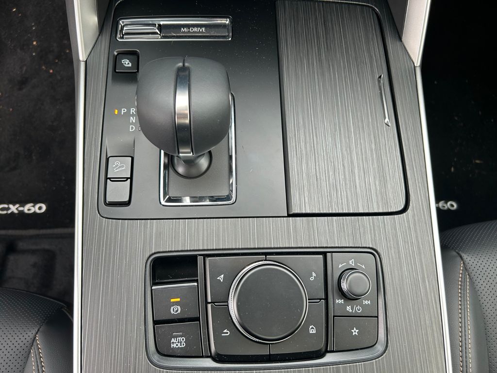 Mazda CX-60 2025