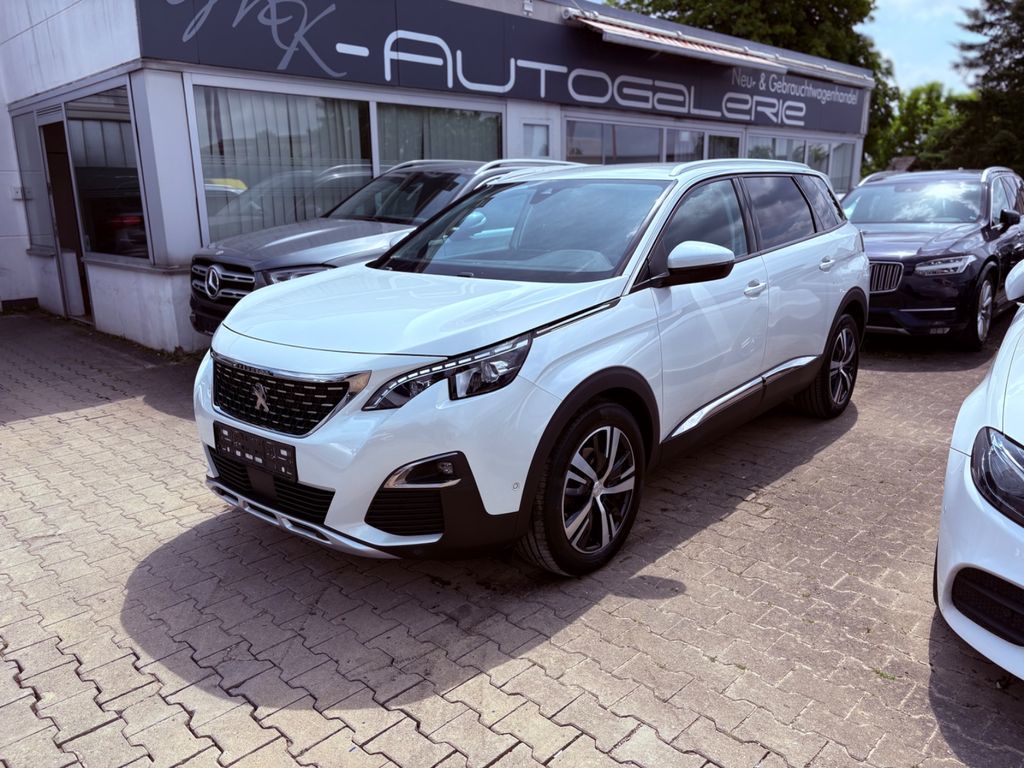 Peugeot 5008 2020