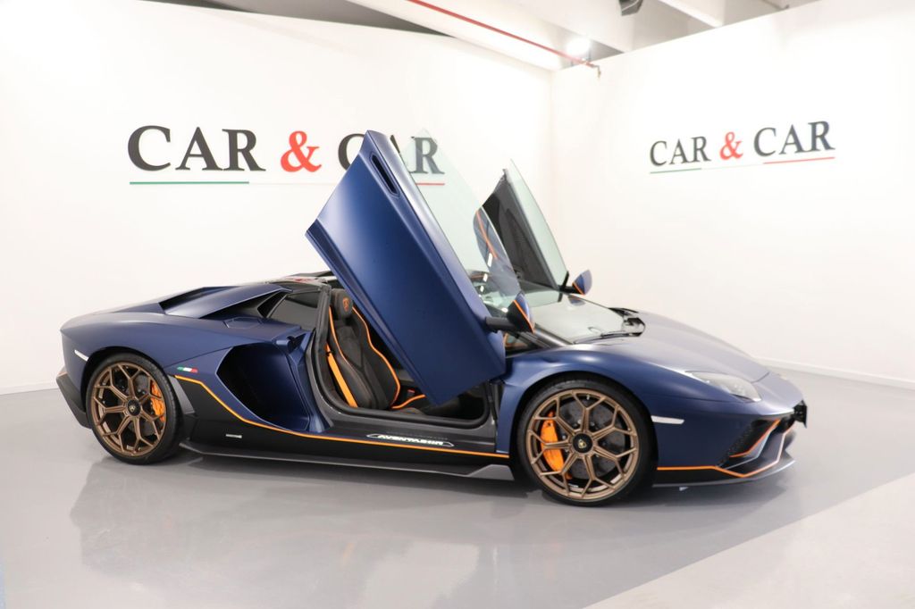Lamborghini Aventador 2022