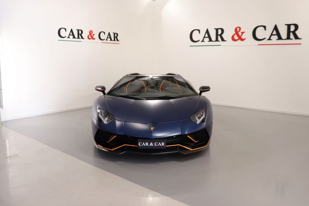 Lamborghini Aventador 2022