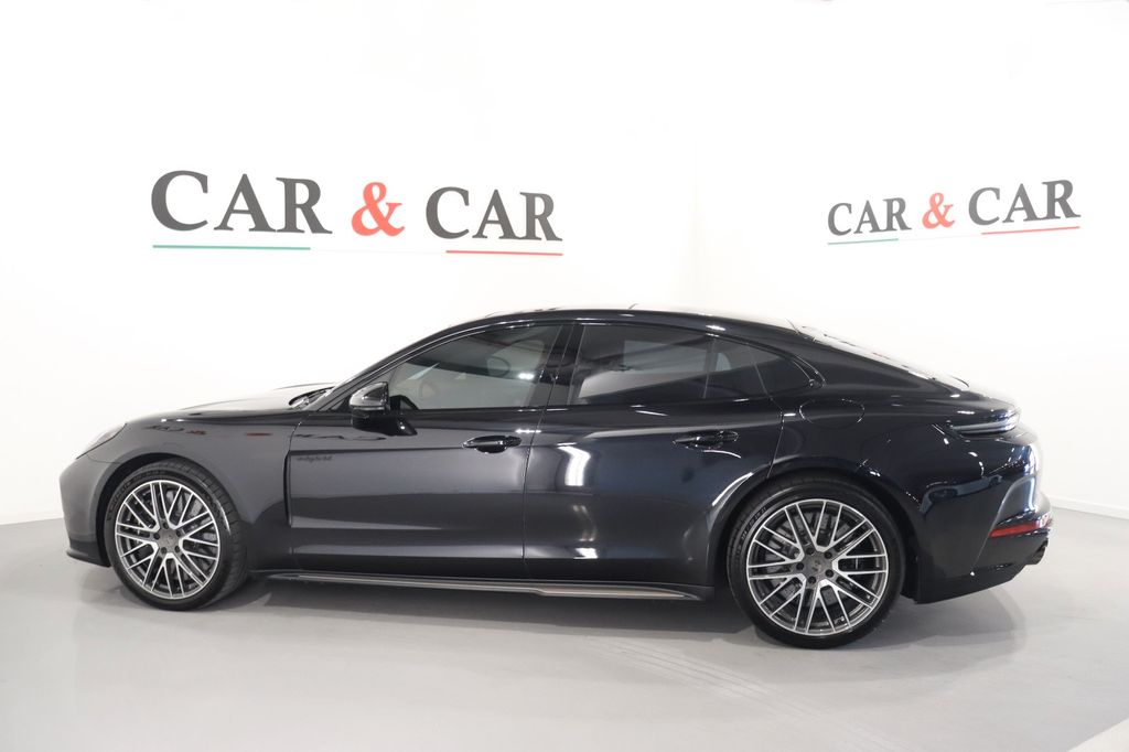 Porsche Panamera 2024
