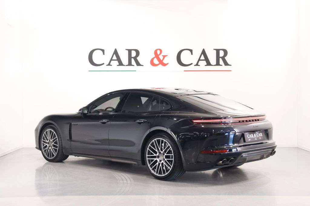 Porsche Panamera 2024