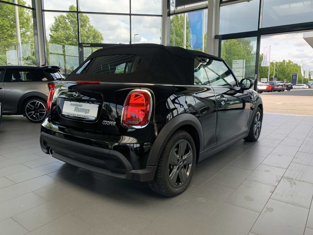 MINI Cooper Cabrio 2021