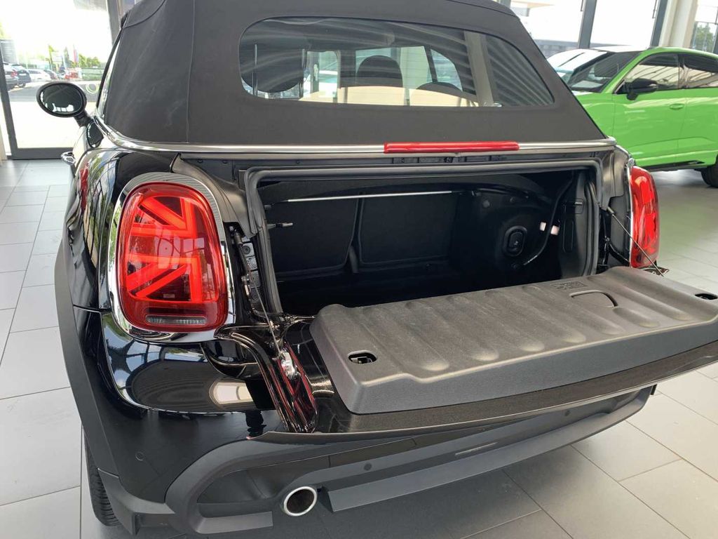 MINI Cooper Cabrio 2021