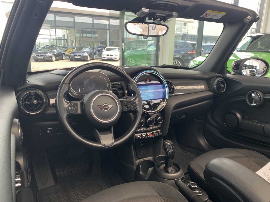 MINI Cooper Cabrio 2021