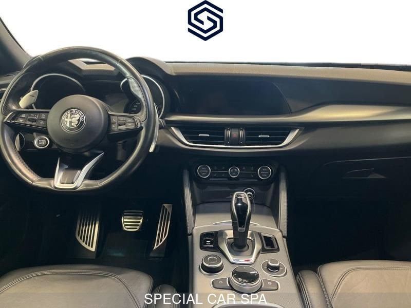 Alfa Romeo Stelvio 2021