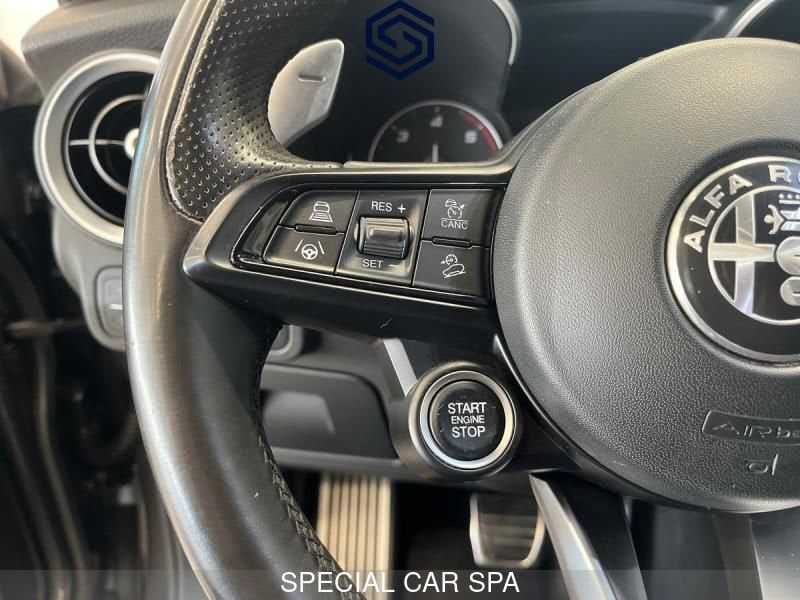 Alfa Romeo Stelvio 2021