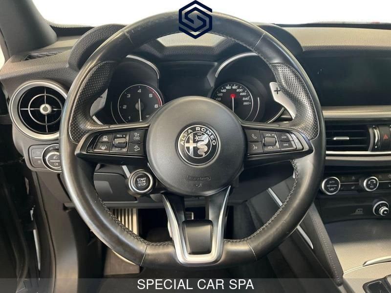 Alfa Romeo Stelvio 2021